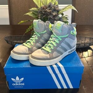 Adidas Top Court High Tops Women’s Size 6.5